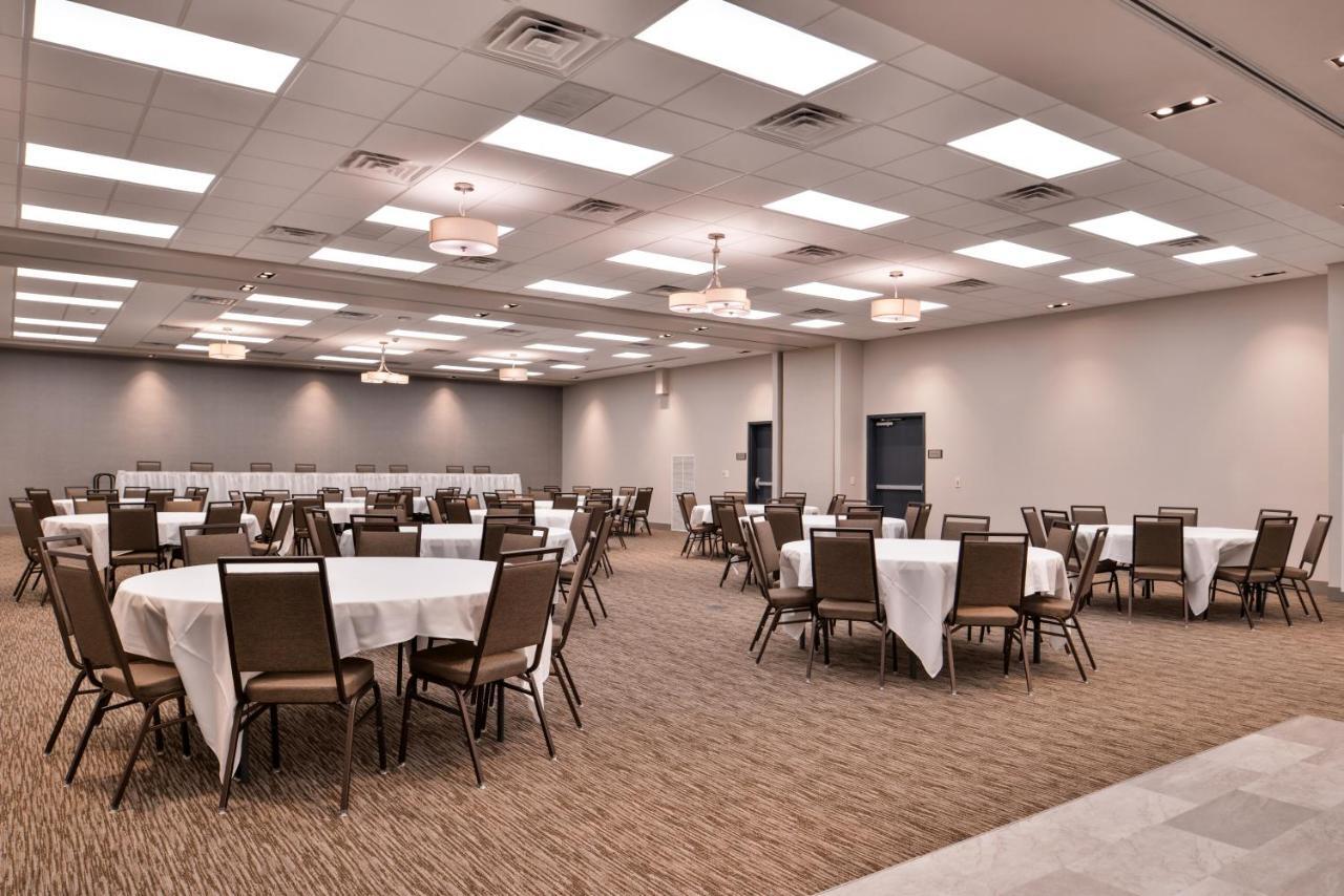 Country Inn & Suites By Radisson, Ft Atkinson, Wi Fort Atkinson Ngoại thất bức ảnh